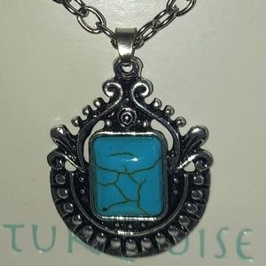 Fine simulated turquoise silver plate necklace